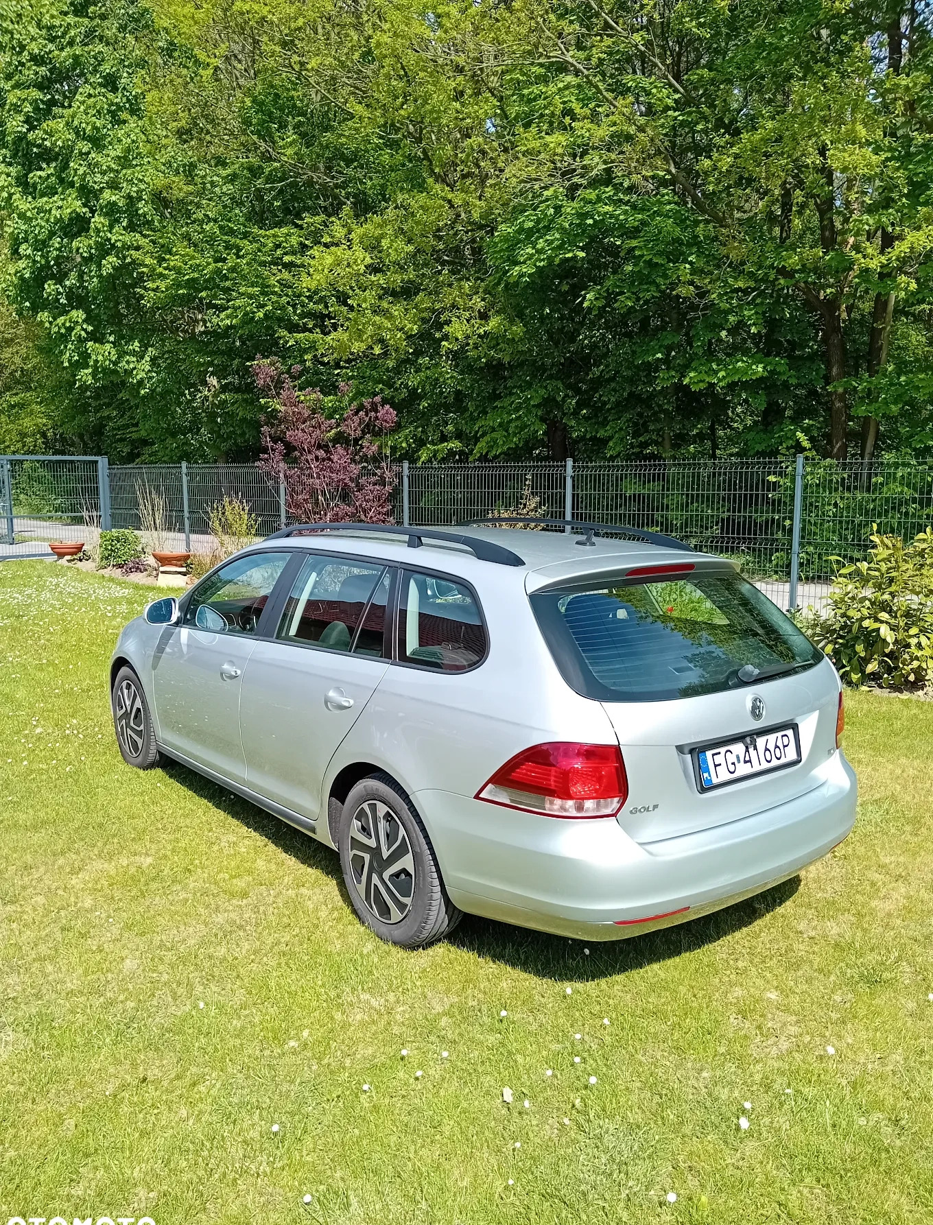 Volkswagen Golf cena 19900 przebieg: 250000, rok produkcji 2013 z Radom małe 352